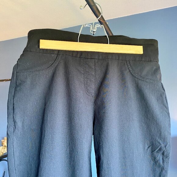 Ruby Rd Stretchy Black Ankle Pants - Picture 2 of 7